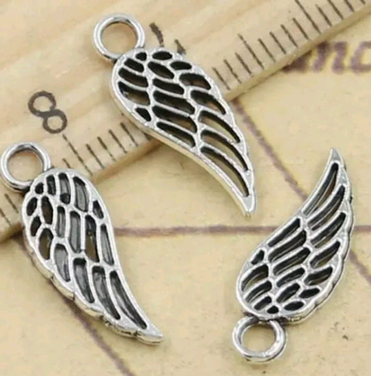 Angel wing charms 10pk