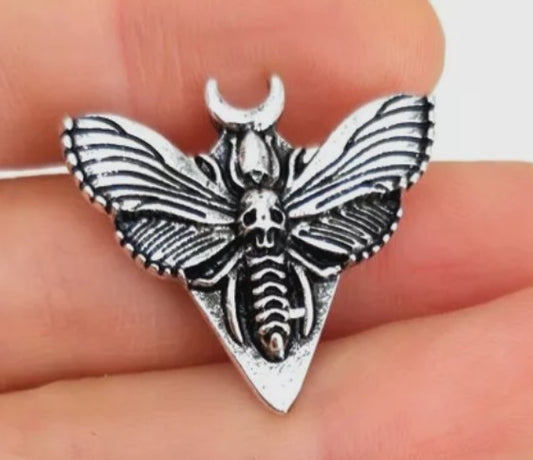 Deaths head hawk moth charms 5pk