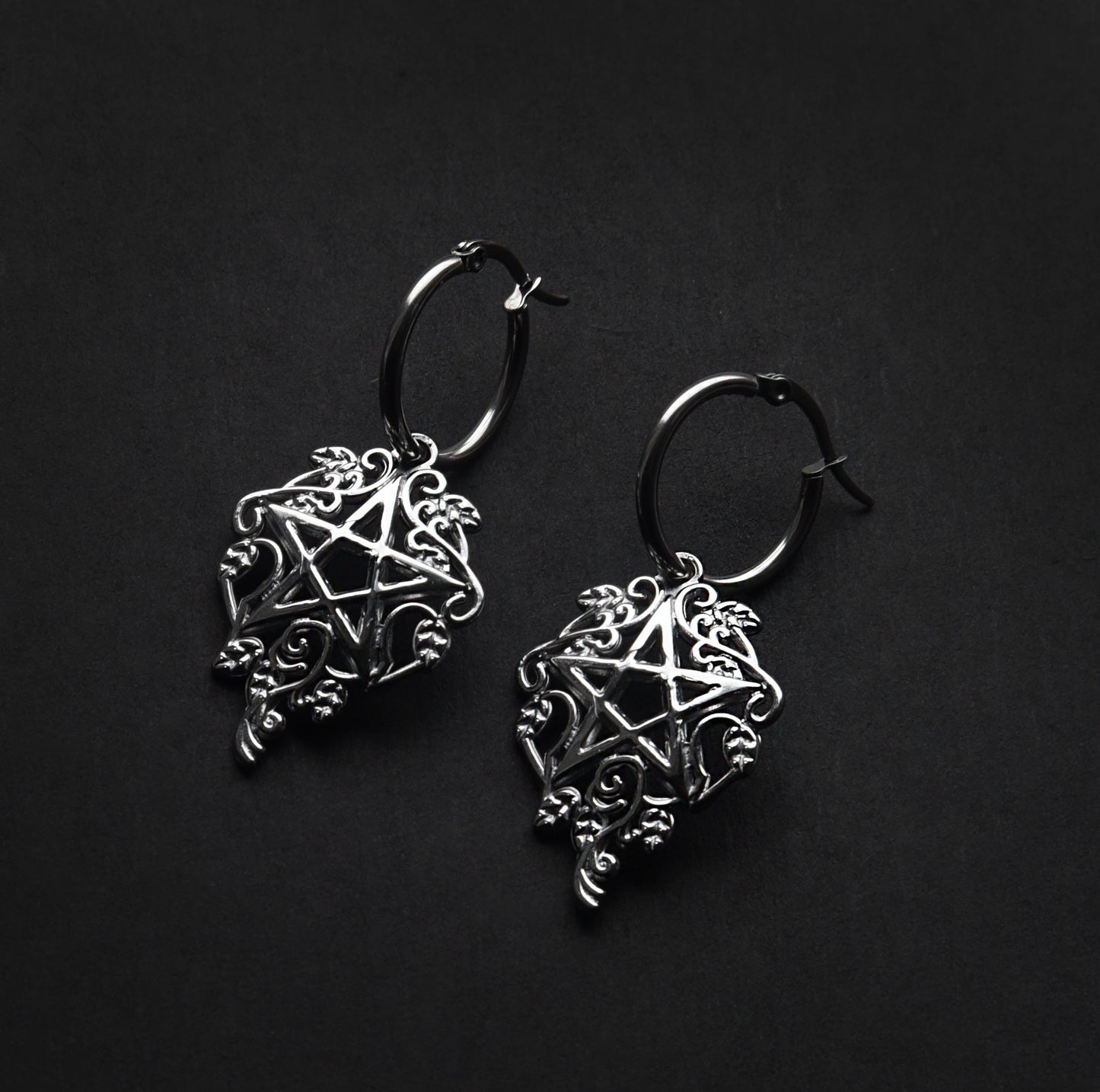 Stainless steel pentagram hoop earrings