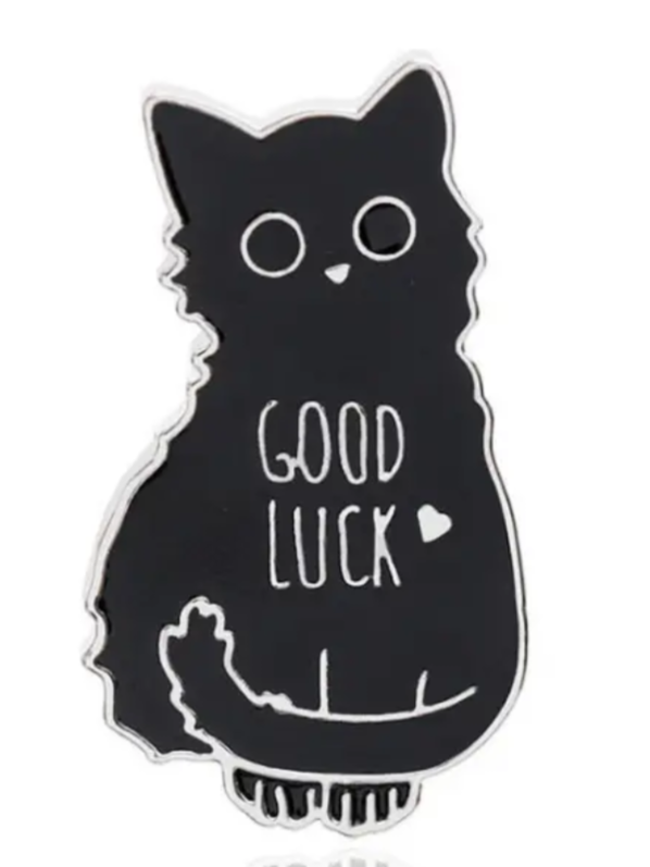 Black cat good luck enamel pin badge