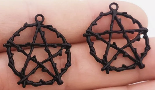 Black pentagram pendant charms 3pk