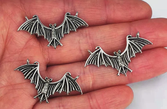 Bat connector charms 5pk